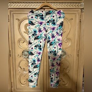 Leggings in Floral Watercolor Print  - Multicolor soft stretchy guc sz small